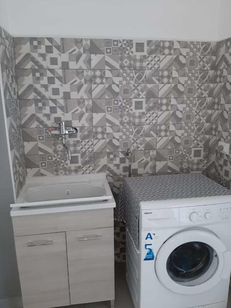 Appartement Il Cortile à Clusane Extérieur photo
